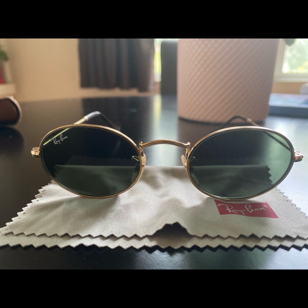 Ray Ban Oval Flat Lenses